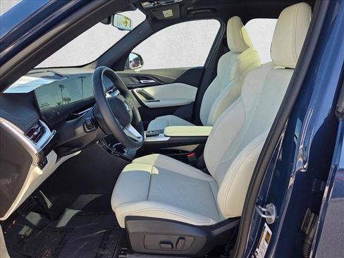 New 2026 BMW X1 xDrive28i w/ Convenience Package AWD/4WD image 4