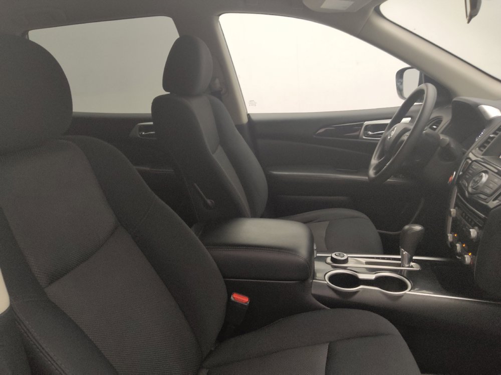 Used 2019 Nissan Pathfinder S AWD/4WD image 21