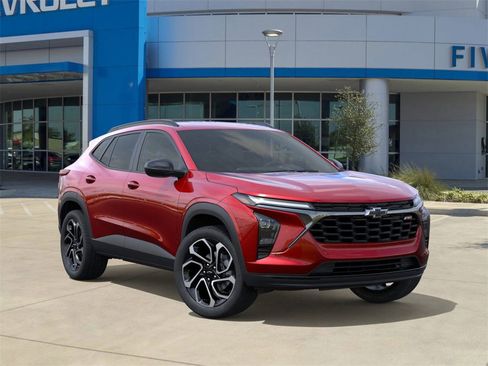 New 2026 Chevrolet Trax RS w/ Driver Confidence Package image 7