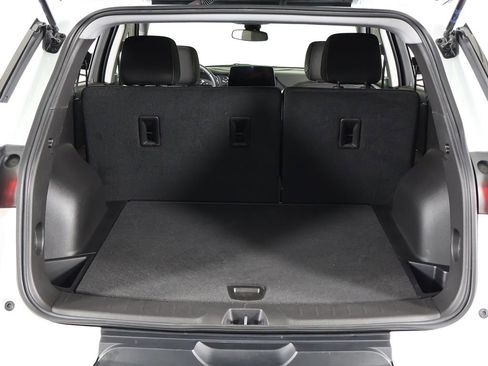 Used 2025 Chevrolet Blazer LT AWD/4WD image 17