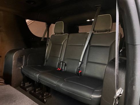 Used 2021 GMC Yukon XL SLT AWD/4WD image 76