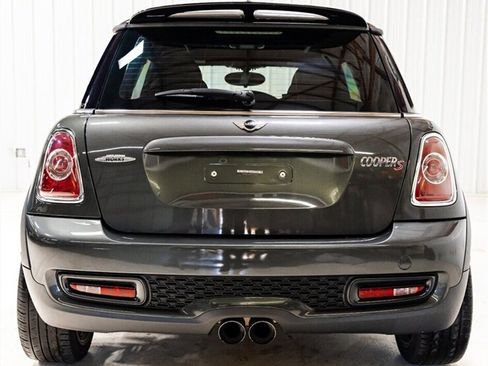 Used 2012 MINI Cooper S image 12