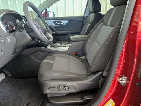 New 2025 Chevrolet Blazer LT image 11