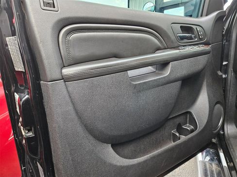 Used 2014 GMC Sierra 3500 Denali image 11