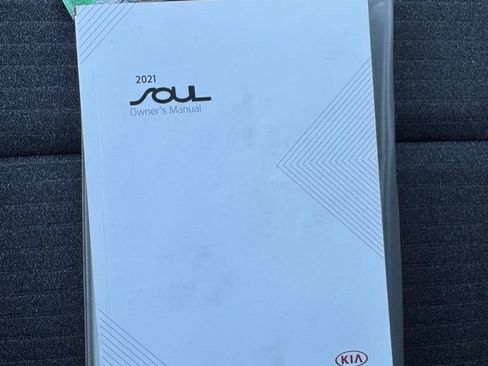 Used 2021 Kia Soul S FWD image 28