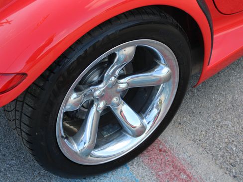 Used 1999 Plymouth Prowler 2D Roadster image 10