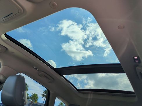 New 2026 Lincoln Corsair Grand Touring AWD/4WD image 20