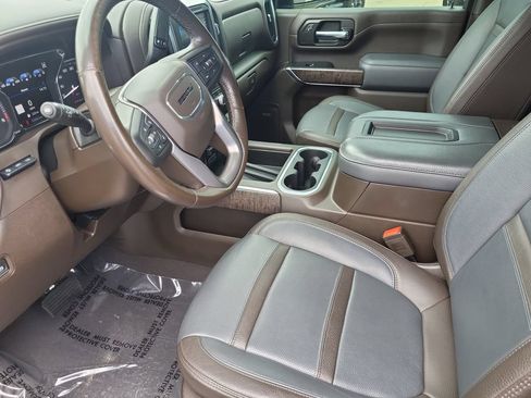 Used 2022 GMC Sierra 2500 Denali w/ Denali Ultimate Package AWD/4WD image 12
