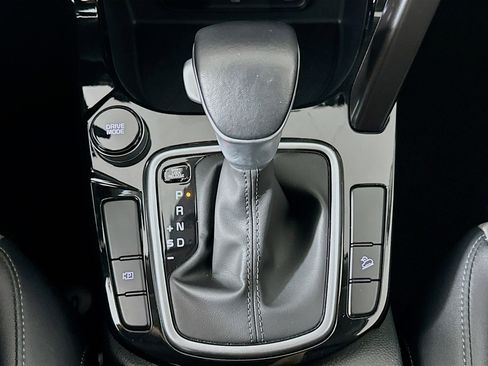 Used 2025 Kia Seltos S FWD image 25