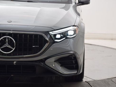 New 2026 Mercedes-Benz E 53 AMG e 4MATIC Sedan image 10