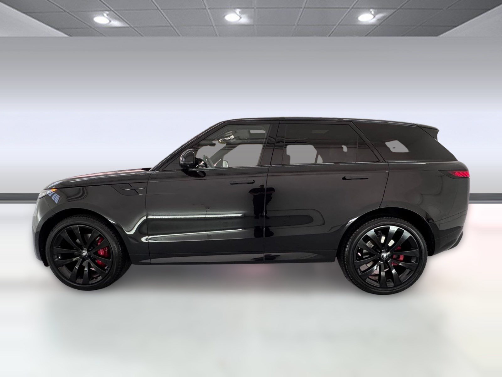 Used 2024 Land Rover Range Rover Sport Dynamic SE AWD/4WD image 2