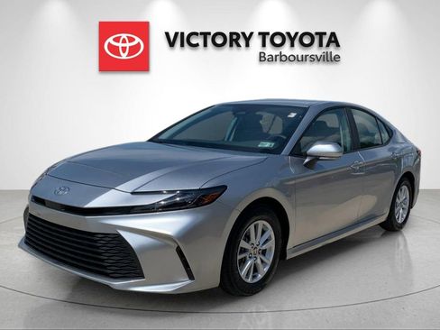 Used 2026 Toyota Camry LE FWD image 1