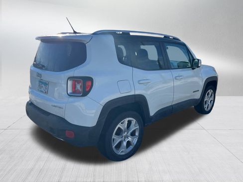 Used 2017 Jeep Renegade Limited image 6