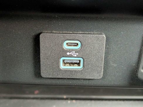 Used 2022 Ford F150 4x4 SuperCrew Hybrid image 25