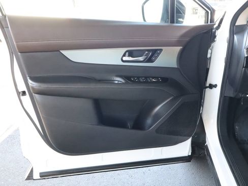 Used 2025 Nissan Murano Platinum w/ Cargo Package AWD/4WD image 18