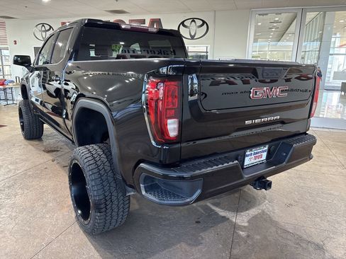 Used 2020 GMC Sierra 1500 Elevation w/ Elevation Value Package RWD image 8