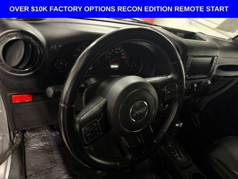 Used 2017 Jeep Wrangler Unlimited Rubicon AWD/4WD image 17