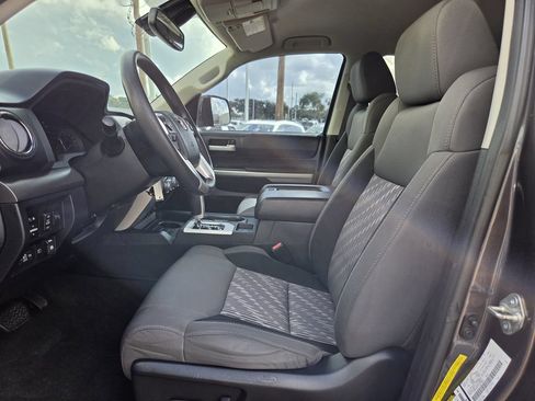 Used 2018 Toyota Tundra SR5 w/ SR5 Upgrade Package RWD image 25