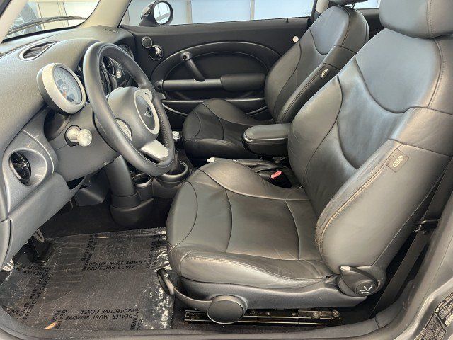 Used 2004 MINI Cooper S FWD image 9