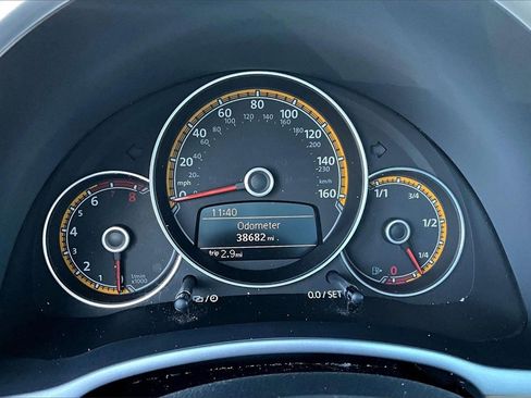 Used 2016 Volkswagen Beetle 1.8T Dune w/ Dune Technology Package image 17