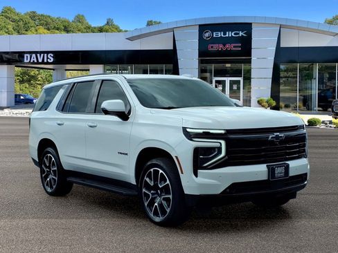 Used 2025 Chevrolet Tahoe RST w/ Comfort Package AWD/4WD image 1
