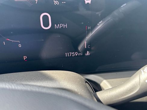 Used 2025 Buick Encore GX Preferred image 38