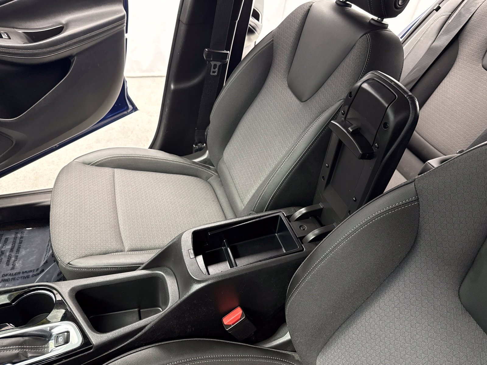 Used 2023 Buick Encore GX Select FWD image 20