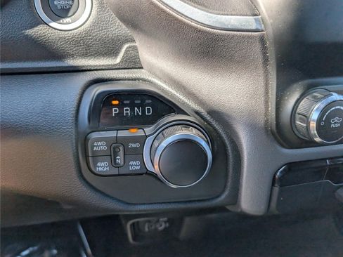 Used 2021 RAM 1500 Big Horn AWD/4WD image 22