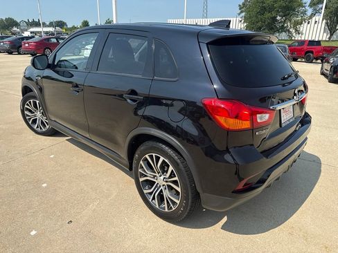 Used 2019 Mitsubishi Outlander Sport SE AWD/4WD image 5