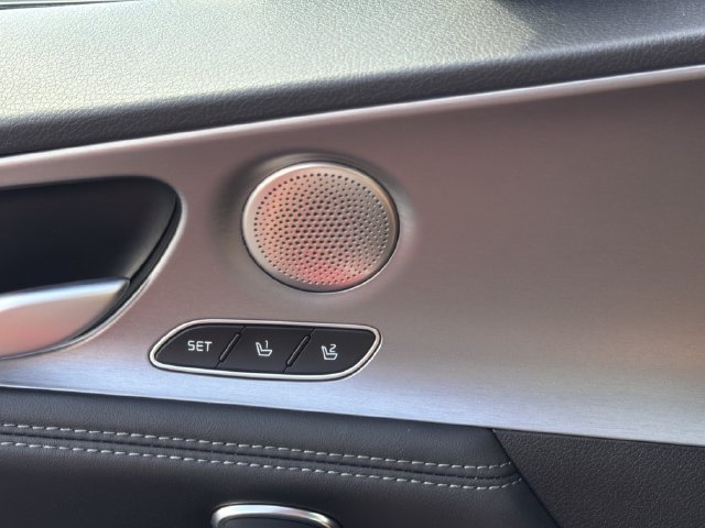 Used 2021 Kia Stinger GT2 RWD image 30