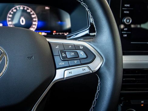 New 2026 Volkswagen Taos S FWD image 33