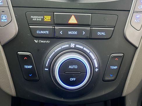 Used 2015 Hyundai Santa Fe Sport 2.0T w/ Option Group 05 AWD/4WD image 23