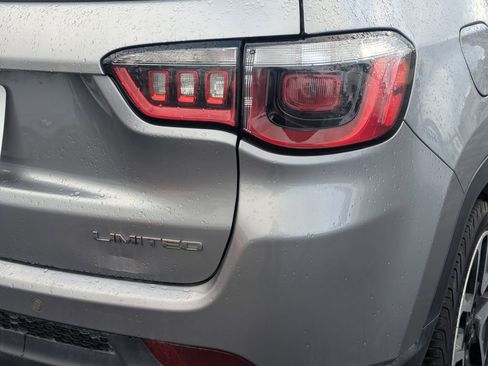 Used 2018 Jeep Compass Limited w/ Safe & Security Group image 5