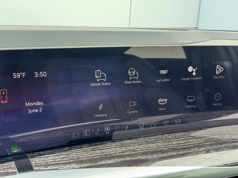 New 2025 Cadillac Escalade IQ Sport 1 w/ Smart Trailering package image 23