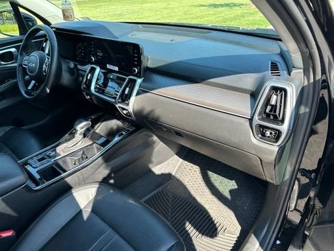 Used 2023 Kia Sorento SX FWD image 26