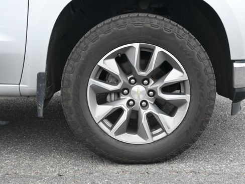 Used 2021 Chevrolet Silverado 1500 LT w/ All Star Edition Plus AWD/4WD image 12