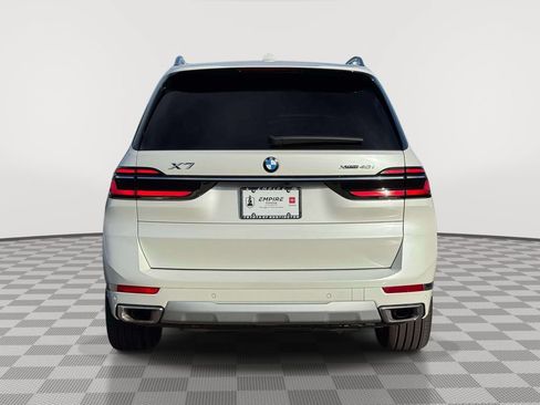 Used 2026 BMW X7 xDrive40i AWD/4WD image 6