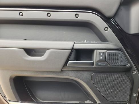 New 2026 Land Rover Defender 110 OCTA AWD/4WD image 16