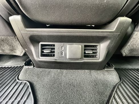 Used 2023 Chevrolet Silverado 1500 LT image 20