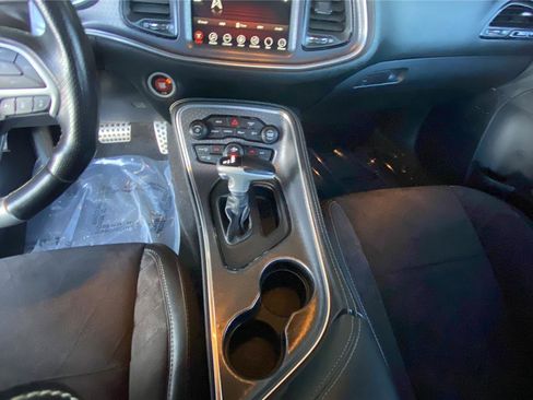 Used 2017 Dodge Challenger SRT w/ Technology Group image 17