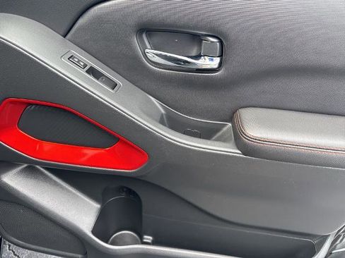 Certified 2023 Nissan Frontier Pro-X w/ Pro Convenience Package image 16