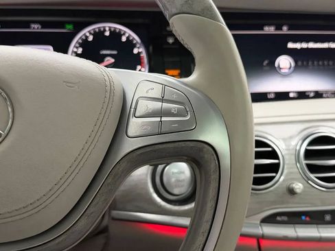 Used 2015 Mercedes-Benz S 550 Sedan image 23