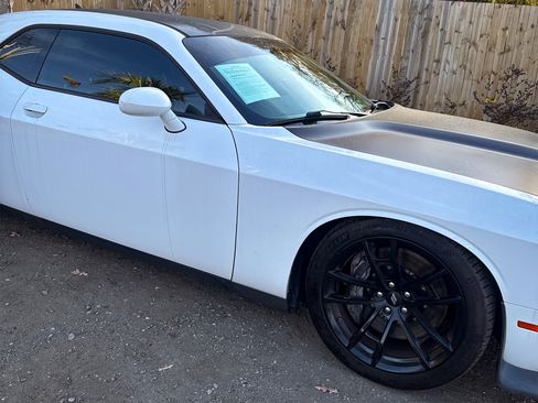 Used 2017 Dodge Challenger T/A image 17