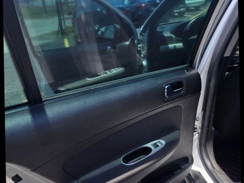 Used 2010 Chevrolet Cobalt LT FWD image 18
