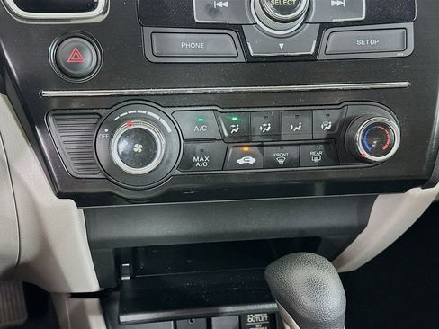 Used 2013 Honda Civic LX image 23