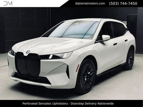 Used 2026 BMW iX xDrive45 AWD/4WD image 1