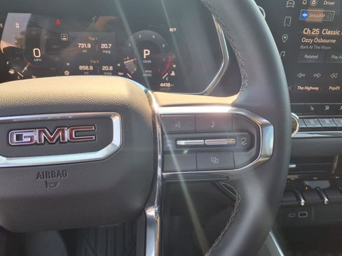 New 2025 GMC Canyon Elevation w/ Convenience Package image 11