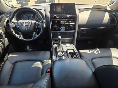 Used 2024 Nissan Armada SV AWD/4WD image 17
