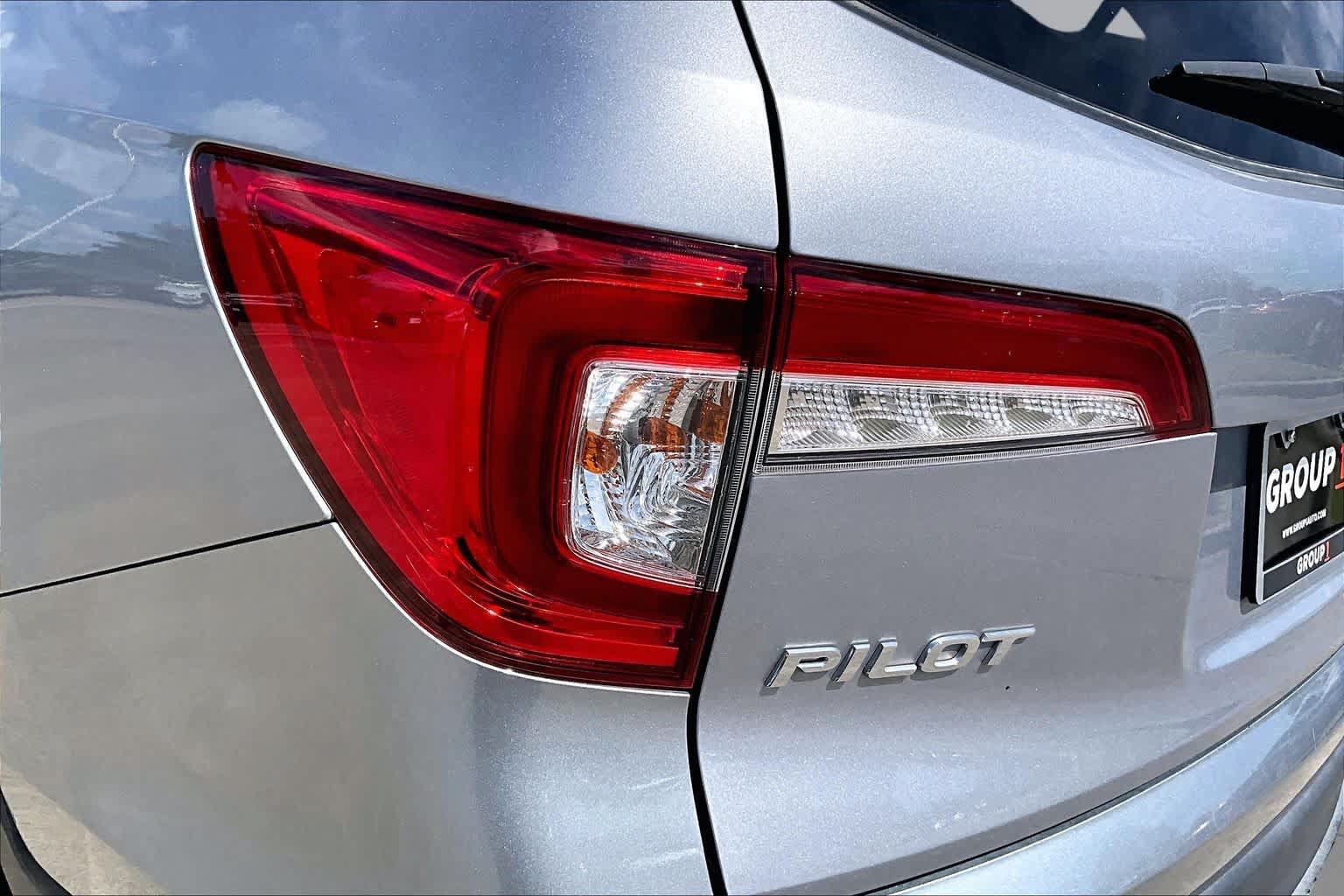 Used 2019 Honda Pilot Touring image 27