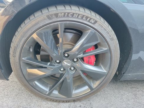 Used 2023 Genesis G70 3.3T w/ Sport Prestige Package RWD image 6